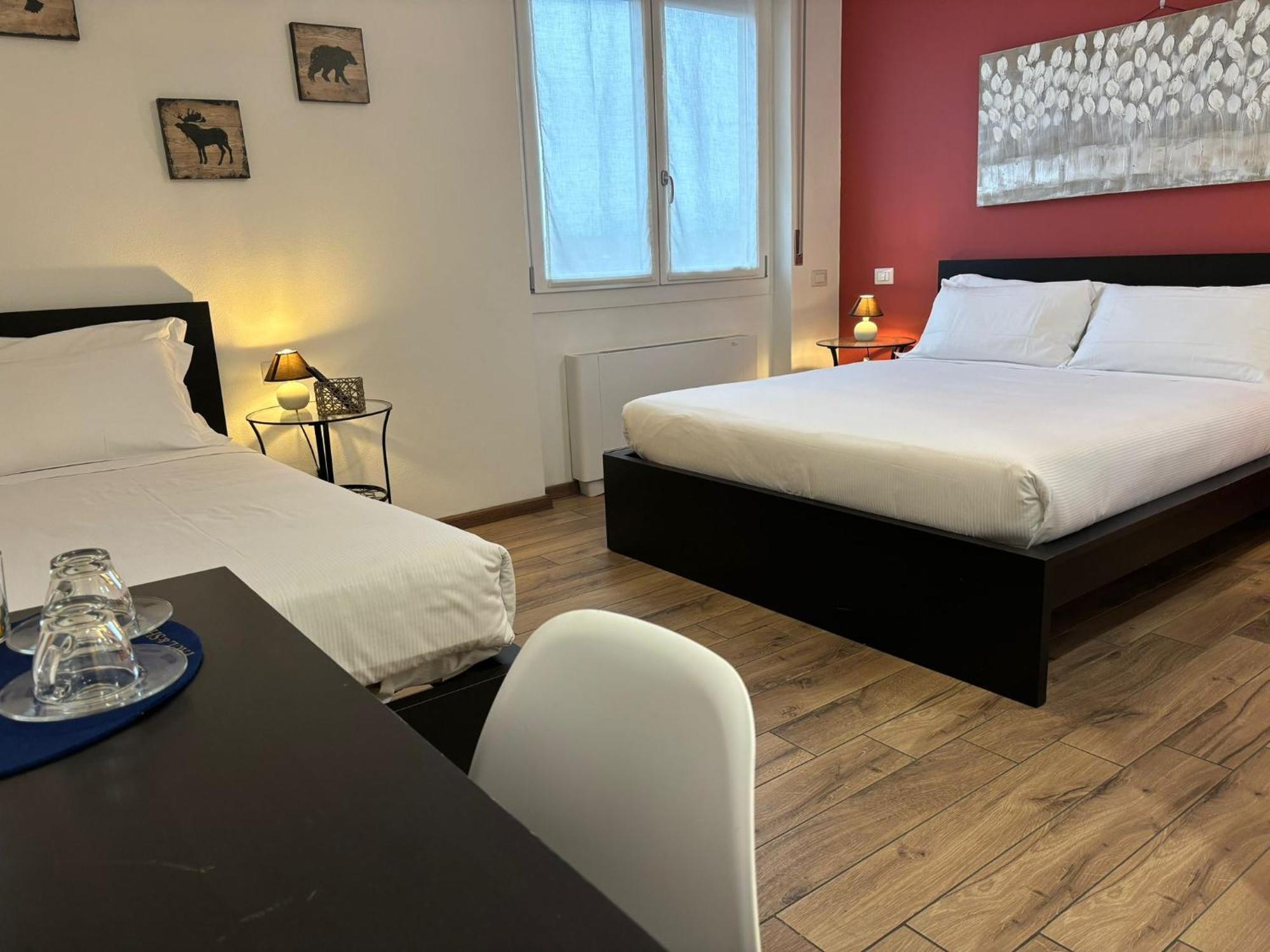 Airuno Rooms ภายนอก รูปภาพ